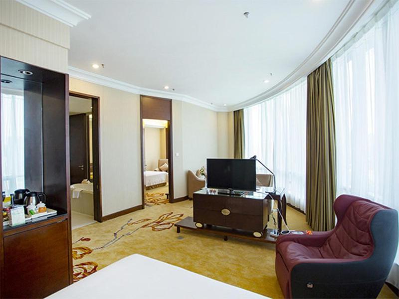 Vienna International Hotel Shenzhen Hua'Nan City Dış mekan fotoğraf