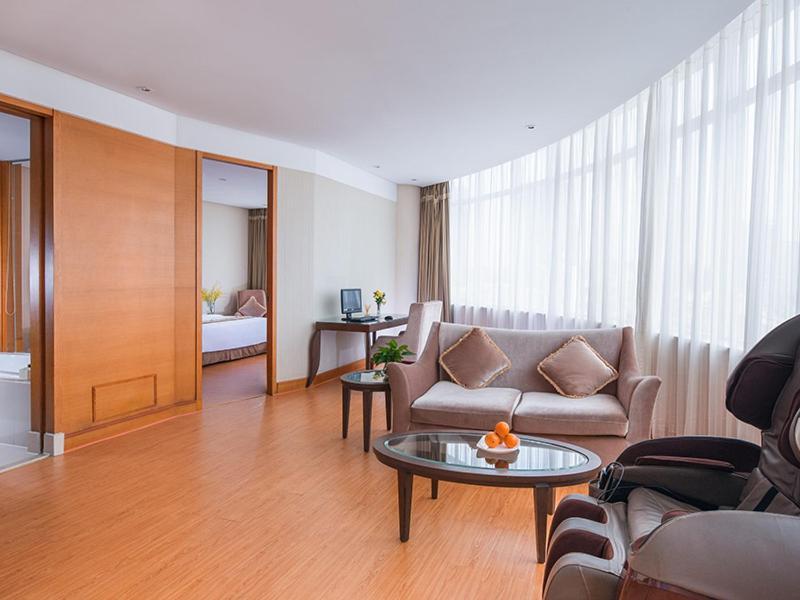 Vienna International Hotel Shenzhen Hua'Nan City Dış mekan fotoğraf